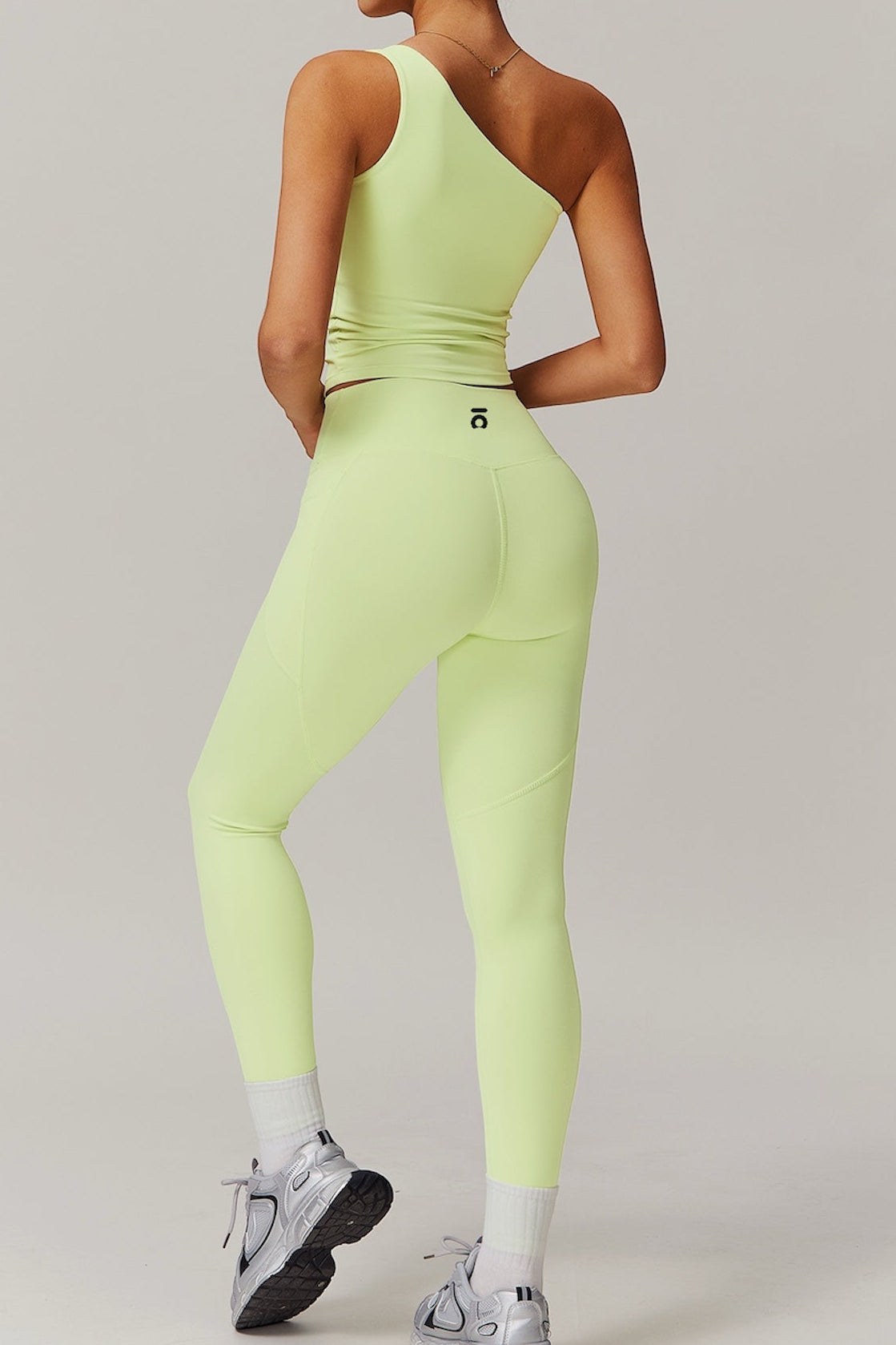 Conjunto Ōlli Active - Lemon (Top One Shoulder & Legging)