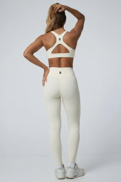 Conjunto Ōlli Active - Off-White (Top & Legging)