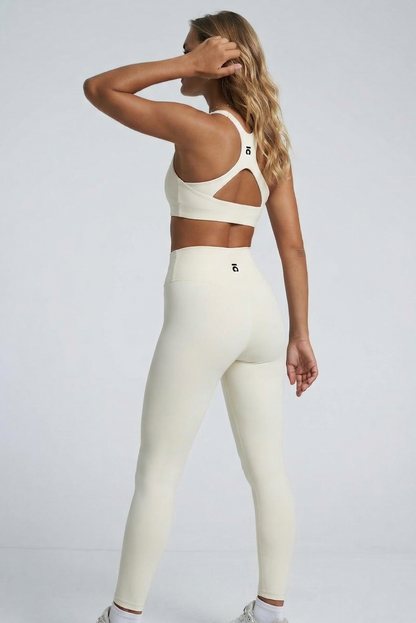 Conjunto Ōlli Active - Off-White (Top & Legging)